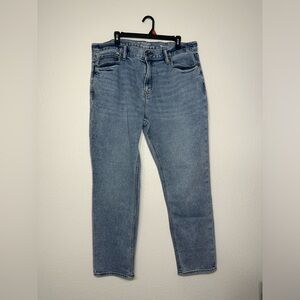 Banana Republic Mens Denim Jeans Size 38/30 Slim Fit  Travel Jeans Voyageur